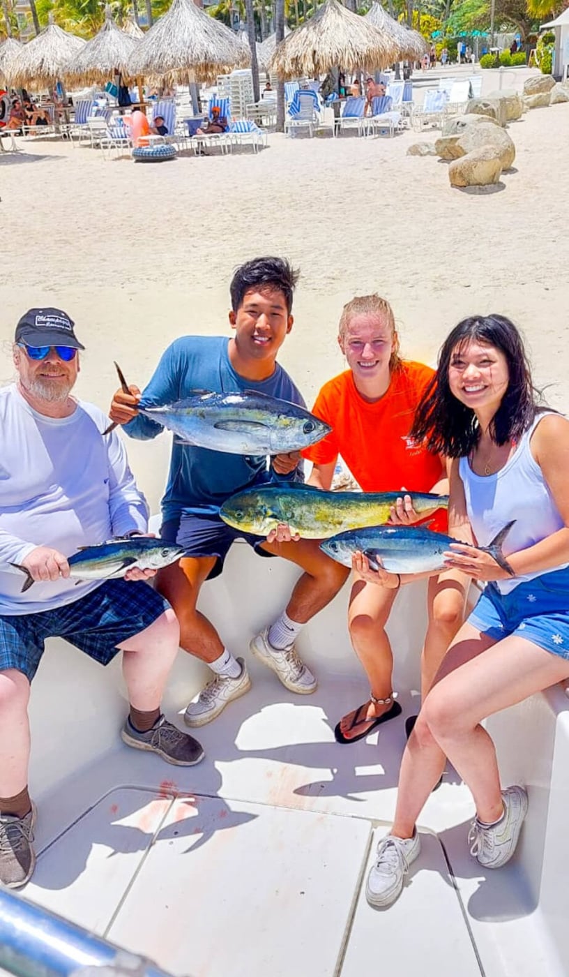 Skyview-Watersports-Aruba-Bottom=Fishing=Charter
